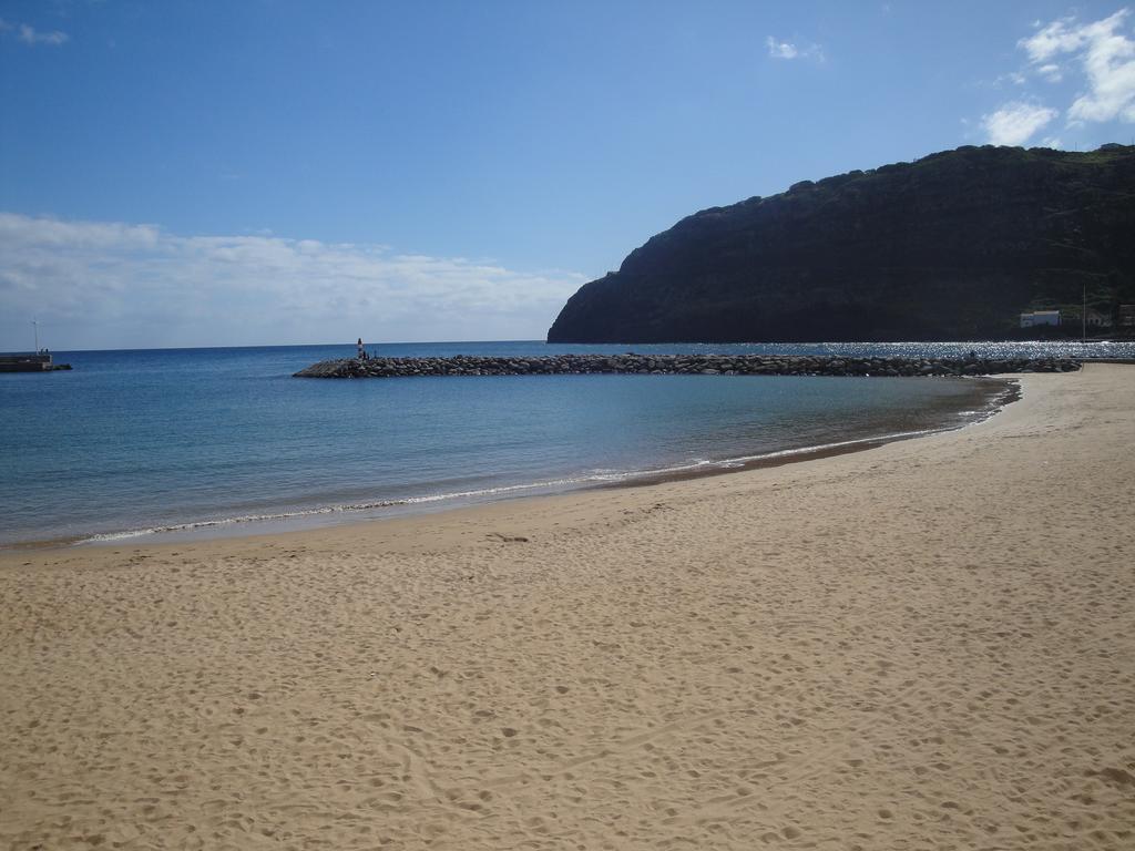 House On The Beach Machico  Extérieur photo