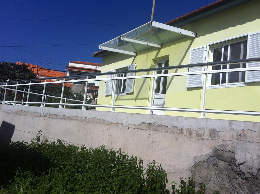House On The Beach Machico  Extérieur photo