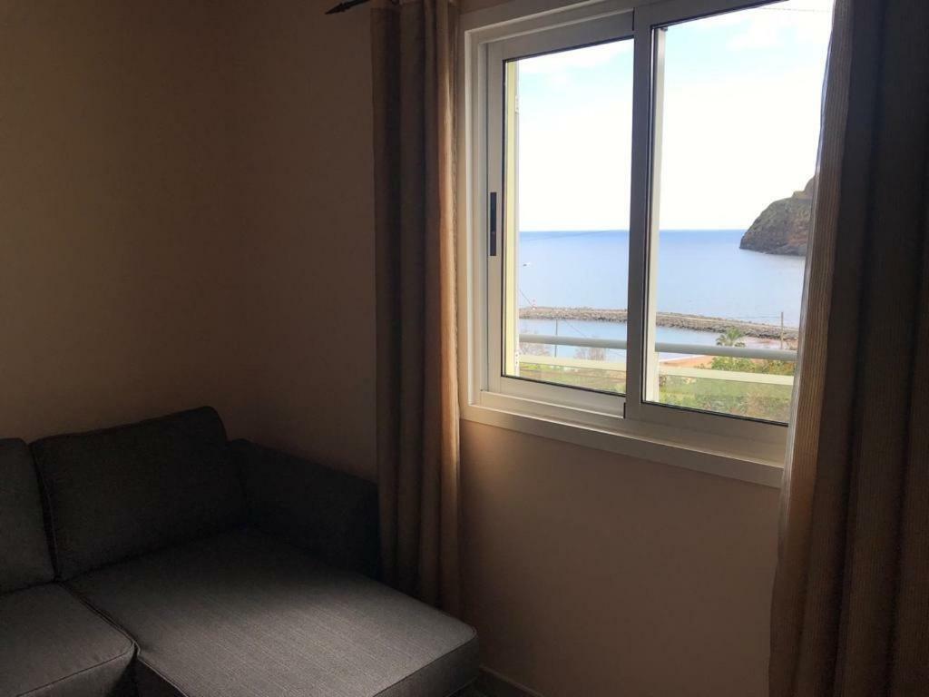 House On The Beach Machico  Extérieur photo